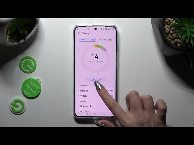 Video thumbnail for How to Clean Storage on HUAWEI P60 PRO?