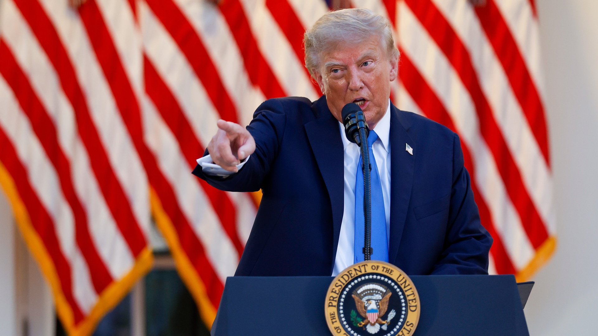 Video thumbnail for ‘I’m not running’: Trump brushes off concerns Iran war could hurt GOP in midterms