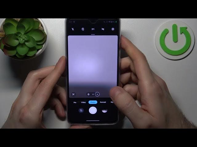 Video thumbnail for How to Take Burst Shot on MOTOROLA Moto G72