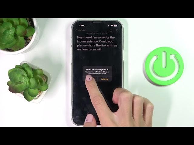 Video thumbnail for iPhone: How to Use Keyboard as Trackpad? | iOS 16 Features