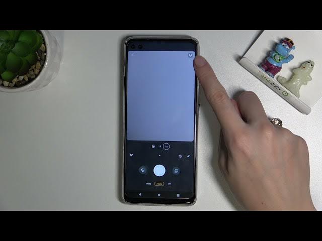 Video thumbnail for How to Turn On Camera Watermarks on MOTOROLA Moto G100 – Turn Off Device Watermark
