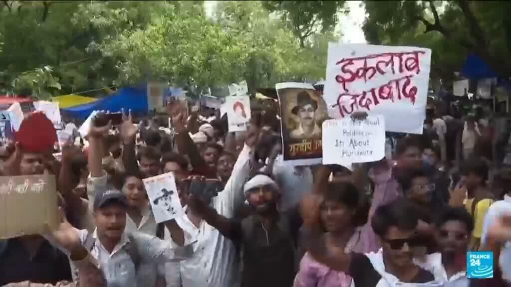 Video thumbnail for India extends internet shutdown amid youth protests