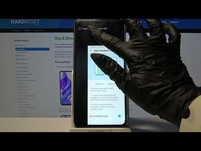 Video thumbnail for Turn On and Use One-Handed Mode - HUAWEI Honor 9x Pro