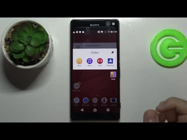 Video thumbnail for How to Group Apps in the Home Screen on SONY Xperia C5 - Folder in the Home Screen