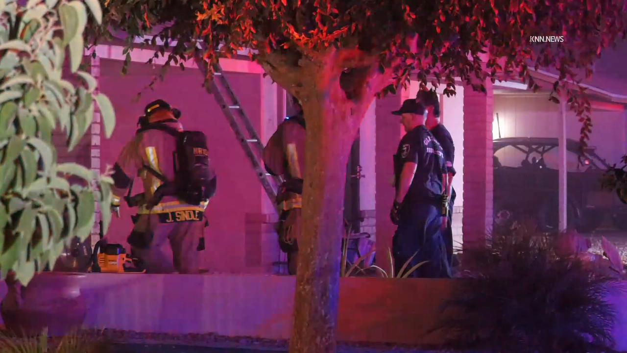 Video thumbnail for US, Phoenix: Phoenix West Bloomfield Road House Fire.