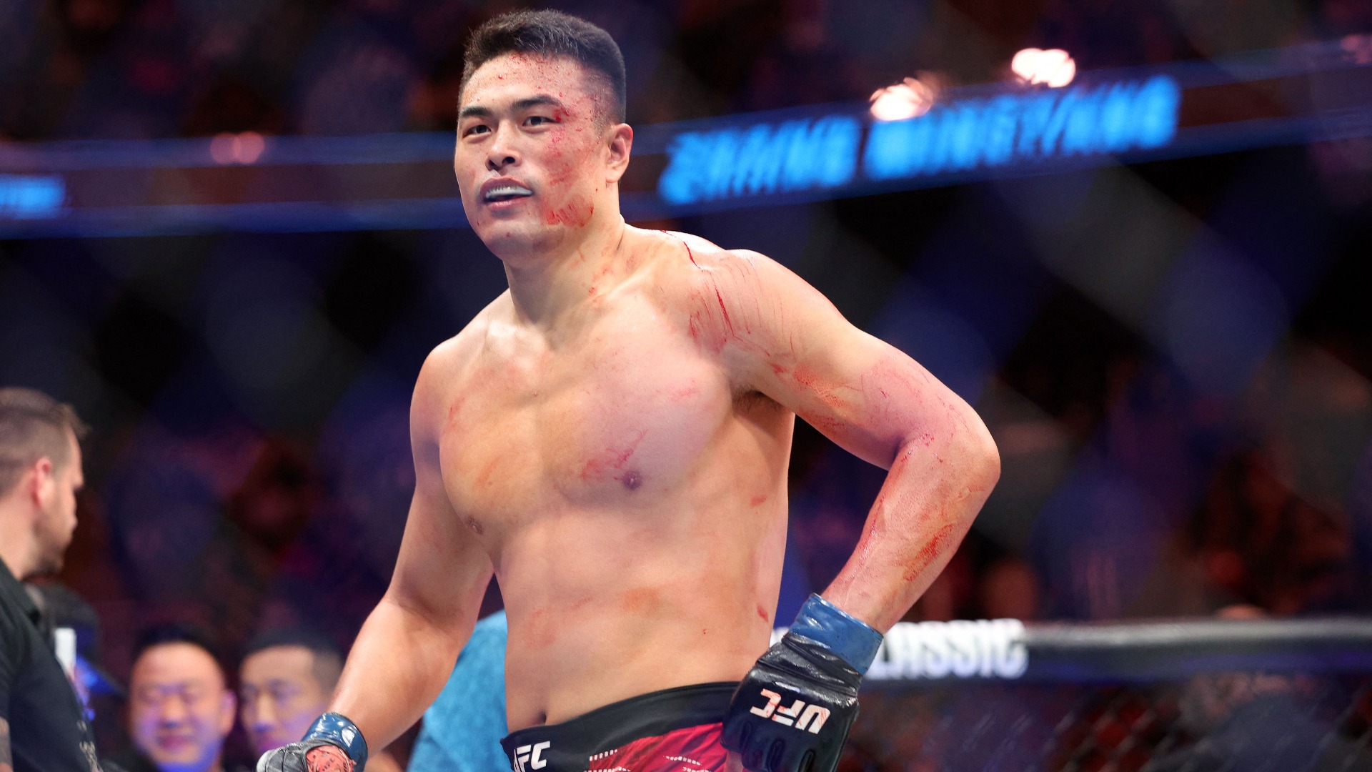Video thumbnail for Zhang Mingyang vs. Alonzo Merifield: Fight Odds & Betting Picks