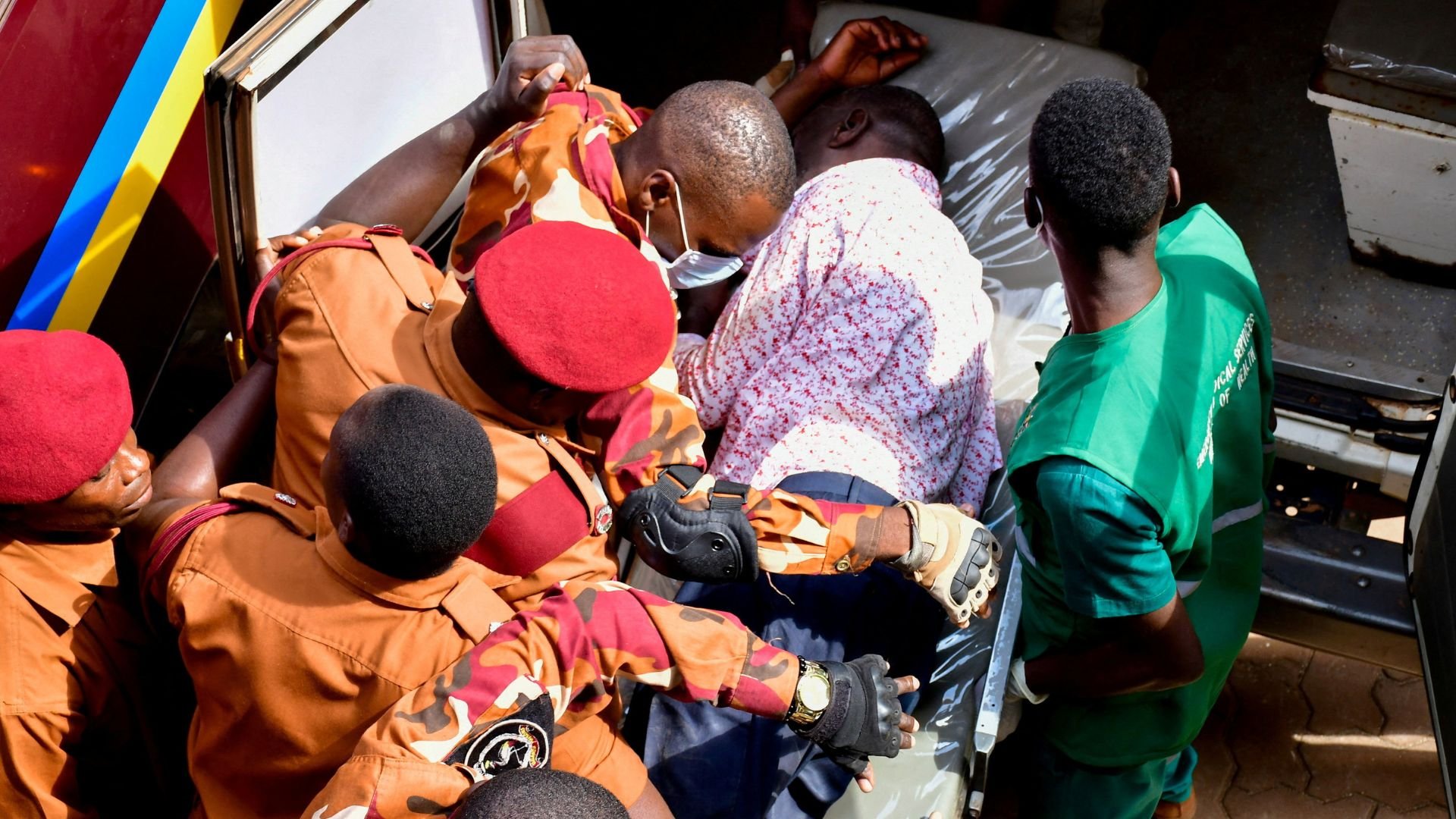 Video thumbnail for Ugandan opposition leader Kizza Besigye in critical condition after collapsing in court