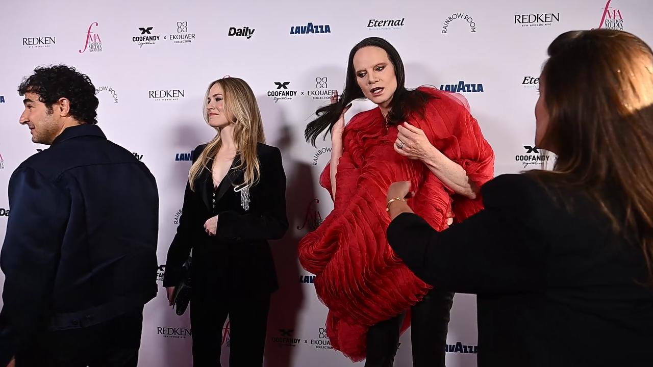 Video thumbnail for NY: 13th Annual The Daily Front Row Fashion Media Awards - Arrivals 4.