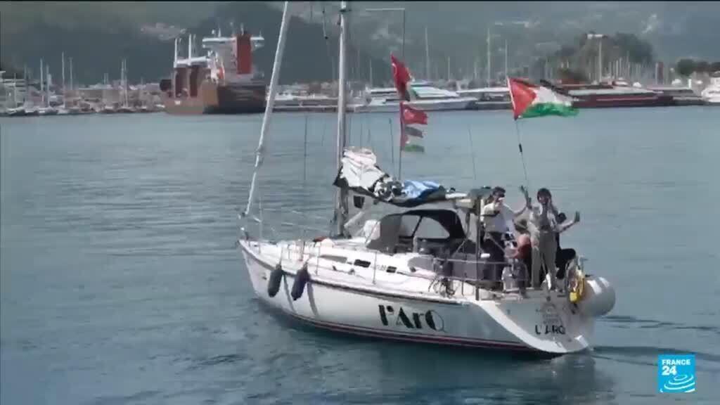 Video thumbnail for Gaza flotilla sails for a third time despite threats: 500 activists depart