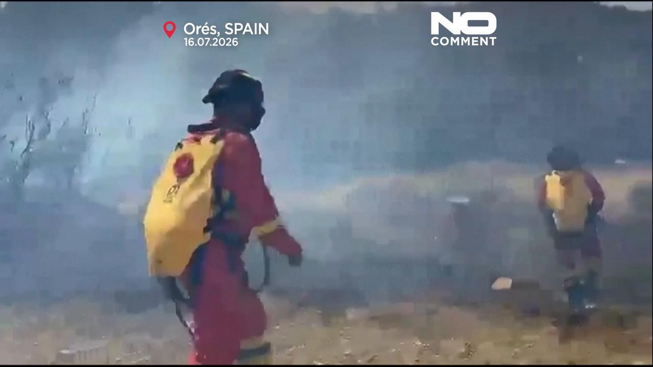 Video thumbnail for Spain battles major Aragon wildfire amid heatwave and climate fears