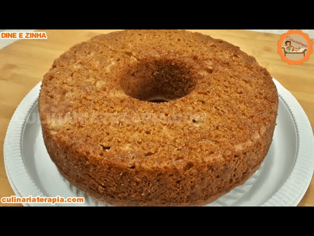 'Video thumbnail for Como Fazer Bolo Fofinho de Banana sem Ovo e sem Leite Ensinado por Especialista da Culinária'