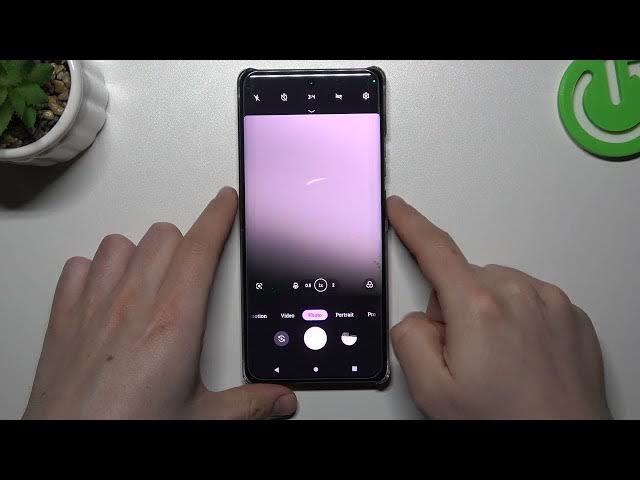 Video thumbnail for How to Take Burst Shots on Motorola Edge X40?