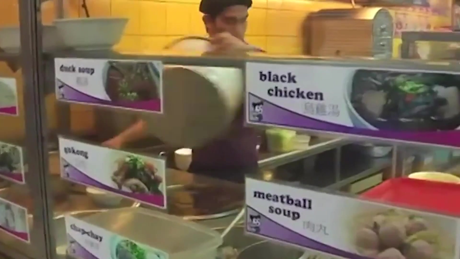 Video thumbnail for Signs You're In A Great Chinese Restaurant