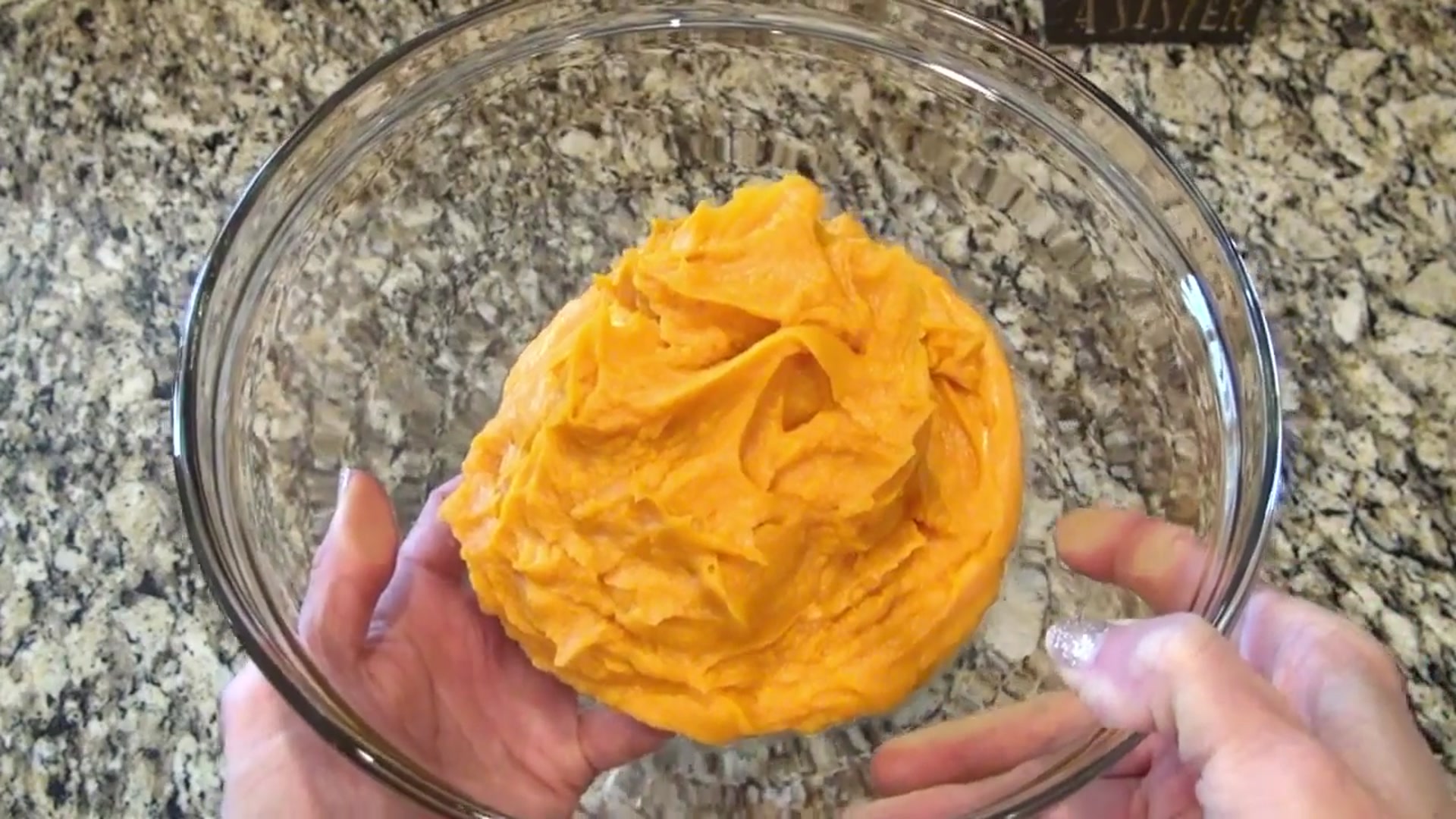 Video thumbnail for SWEET POTATO PIE   Easy Dessert Recipe for Christmas🎄   SO EASY AND SO DELICIOUS (720P HD)