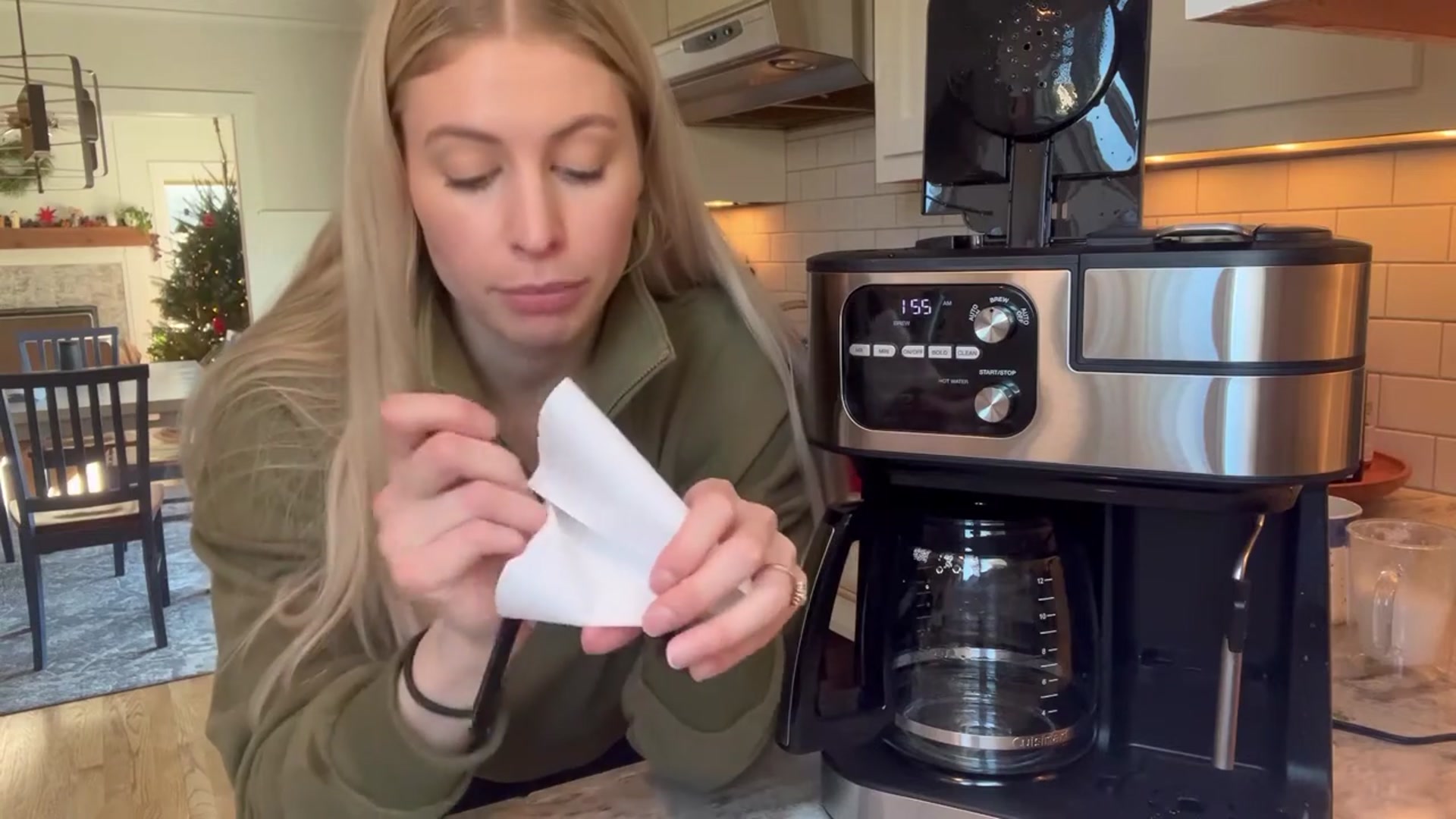 Video thumbnail for How to brew a pot of coffee in Cuisinart Coffee Center® Barista Bar 4 in 1 Coffee Maker(720P HD)