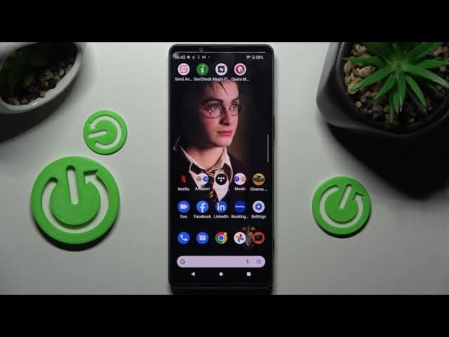 Video thumbnail for How to Enter Split Screen on SONY Xperia 1 IV - Split Screen Mode