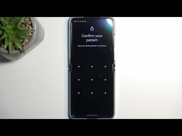 Video thumbnail for How to Hard Reset MOTOROLA Razr 40 Ultra via Settings – Settings Factory Reset