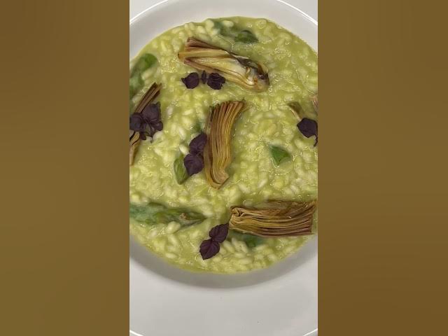 Video thumbnail for Risotto asparagi & carciofi #cuisineitalienne #risottorecipe #risotto #recetteitalienne