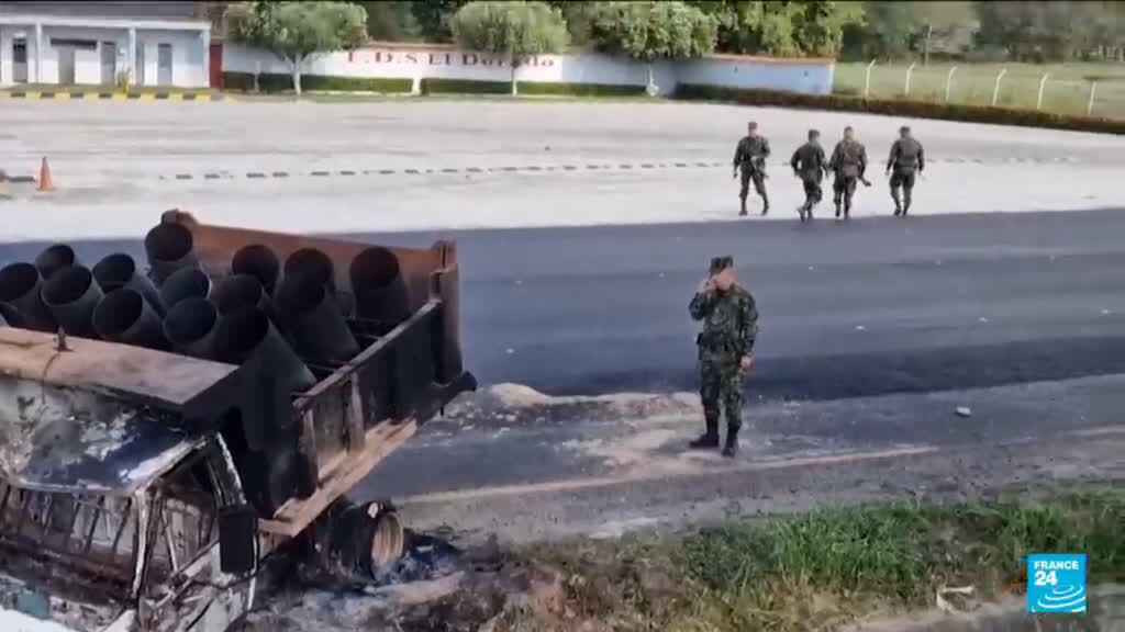 Video thumbnail for Seven Colombian soldiers killed in guerrilla attack