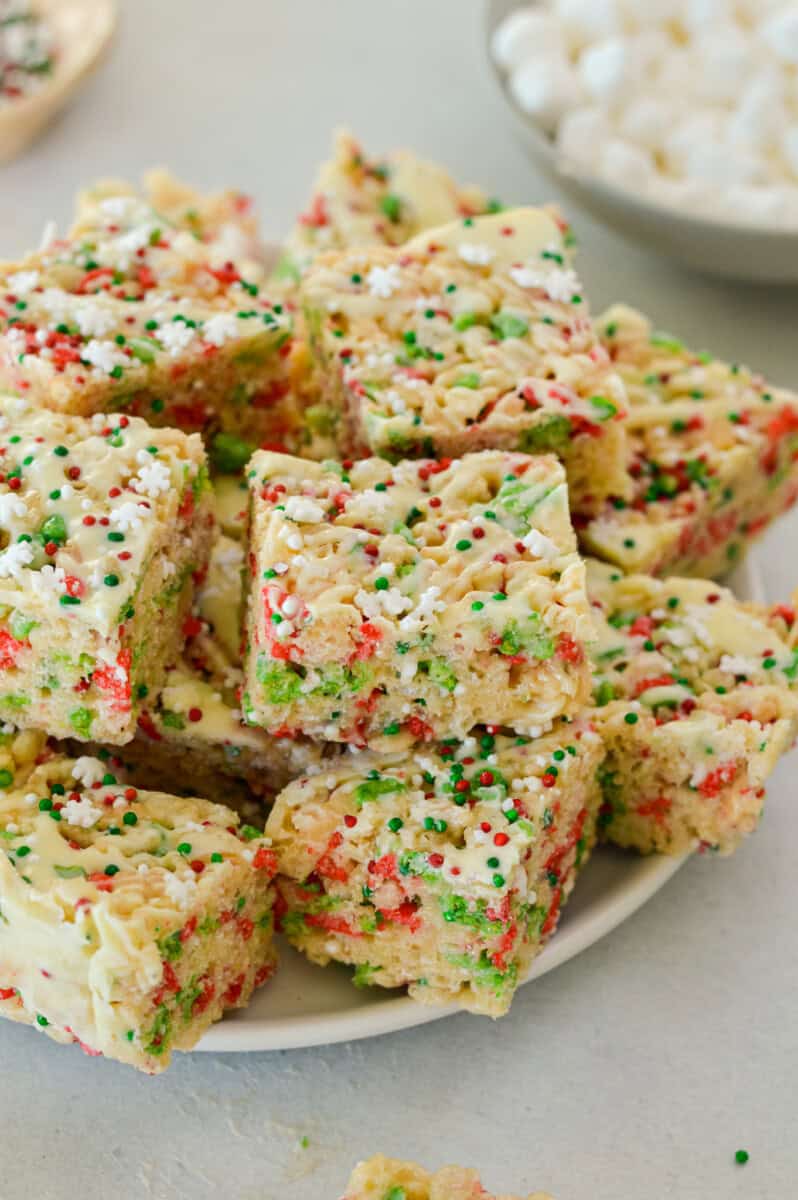 Video thumbnail for Christmas Rice Krispies Treats Recipe