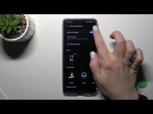 Video thumbnail for How to Set Up and Enable the Always On Display Feature on a OPPO Find N2 Flip