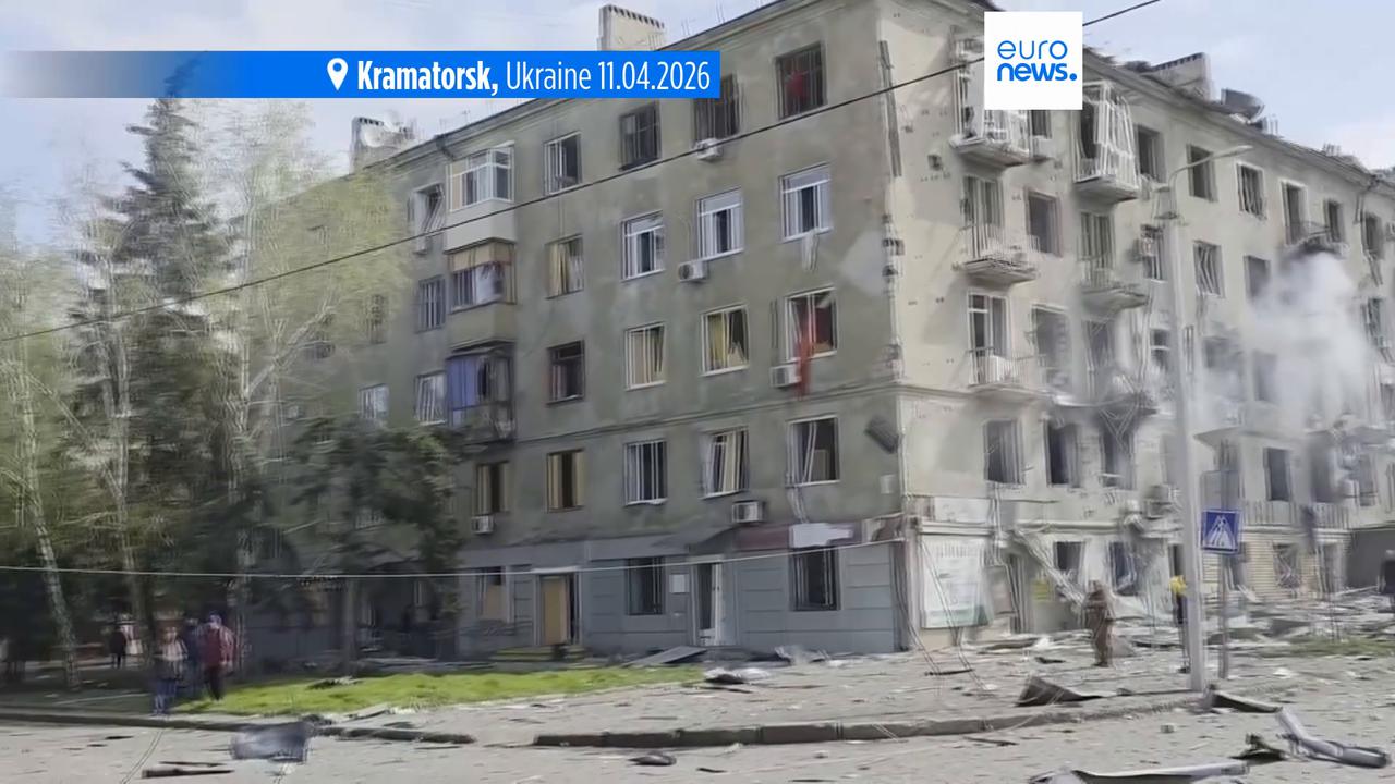 Video thumbnail for Ukraine and Russia exchange prisoners ahead of Orthodox Easter ceasefire