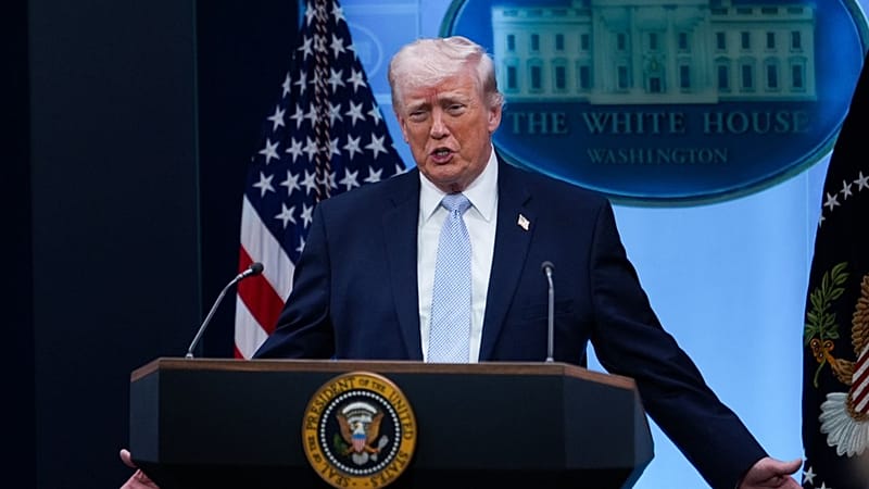 Video thumbnail for Middle East War: Trump ramps up threats against Iran