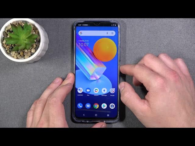 Video thumbnail for How to Use Google Assistant on Lock Screen in Vivo Y72 - Hey Google