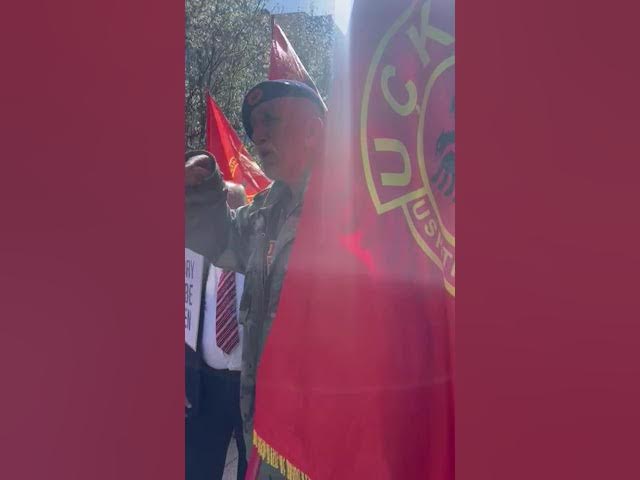 Video thumbnail for Ne duhet te qohemi ne kambe te gjithe, ne nuk kemi bere krim. UÇK-ja nuk ka bërë gjenocid...