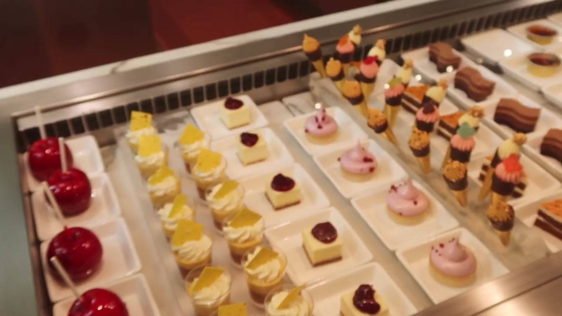 Video thumbnail for Wynn The Buffet in Las Vegas Brunch Review_(720P_HD)