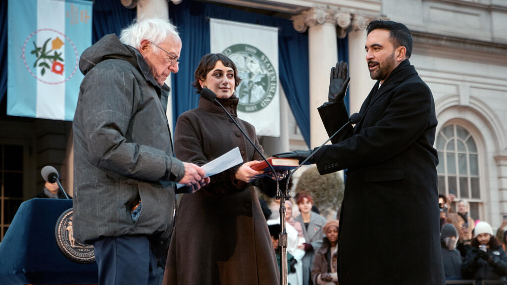 Video thumbnail for Zohran Mamdani is sworn in as New York City mayor
