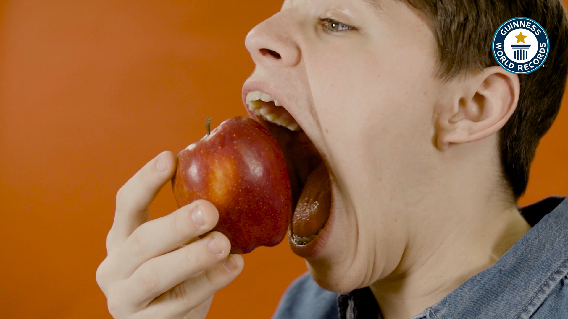 'Video thumbnail for  Isaac Johnson, Guinness World Records title holder for the world's largest gape'