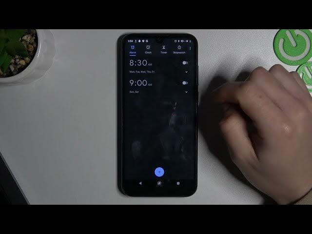 Video thumbnail for Wake Up on Time with Alarm Clock on Android Phone - How to Set Up Multiple Alarms on Android OS