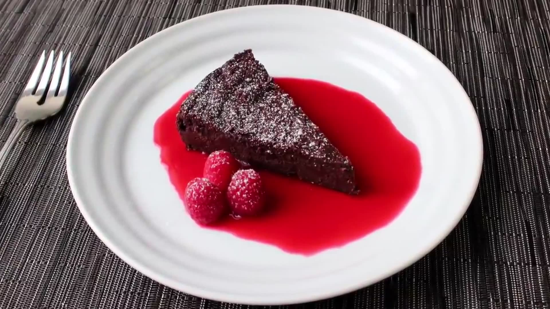 Video thumbnail for 6 Indulgent Chocolate Recipes You ll Love(720P HD)