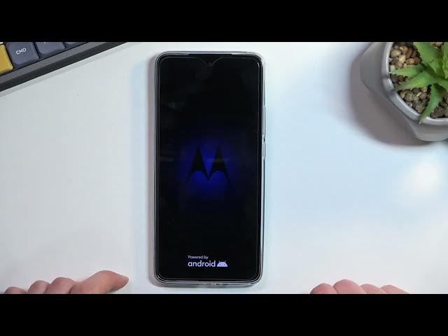 Video thumbnail for How to Enter Recovery Mode in MOTOROLA Edge 30 – Find Recovery Mode