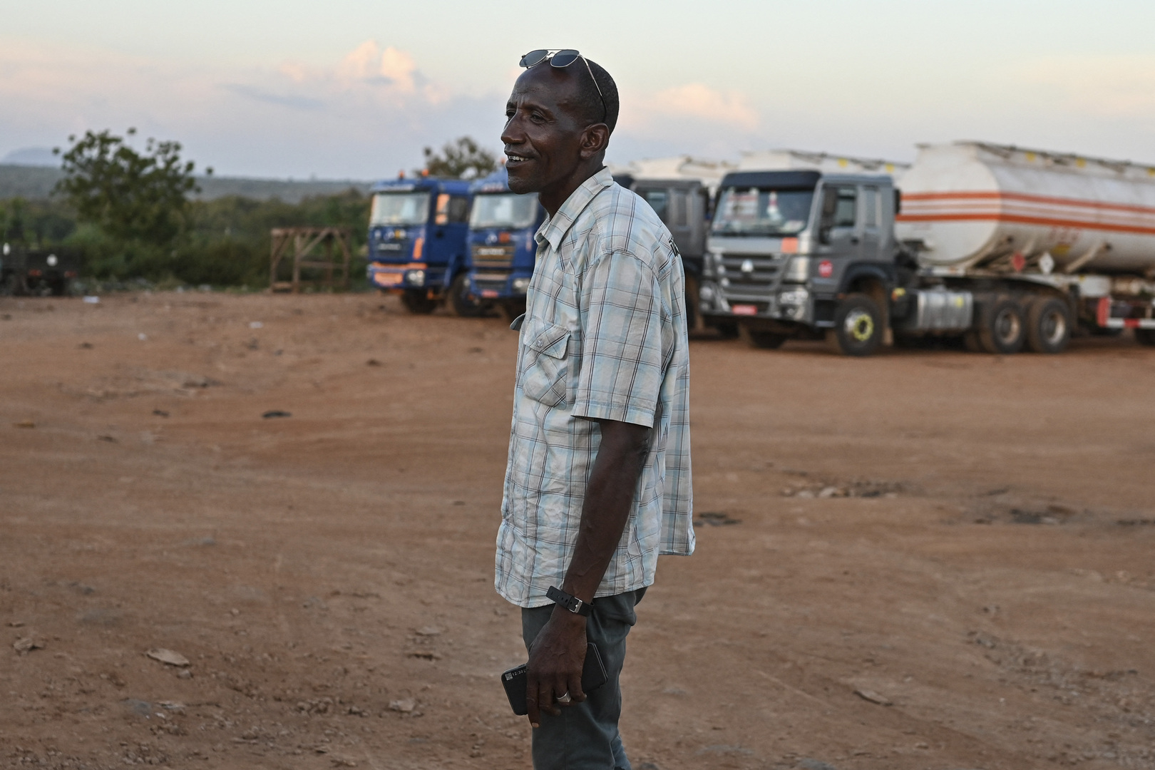 Video thumbnail for Blockade in Bamako: Al Qaeda-linked group tightens grip on Mali’s capital