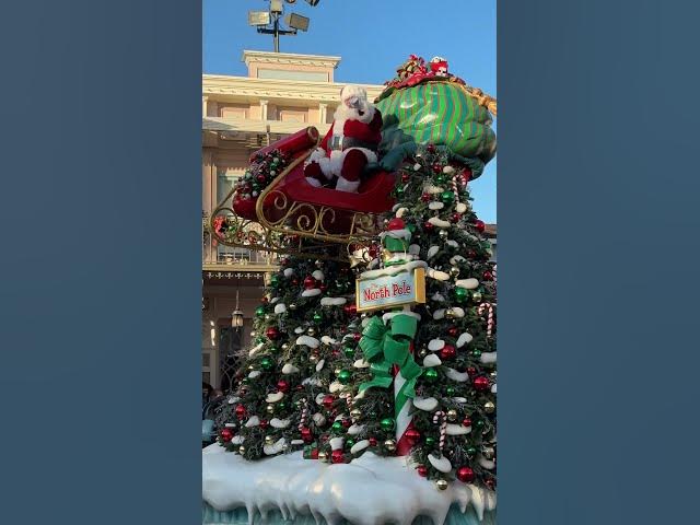 Video thumbnail for Santa Claus is Coming to Town!