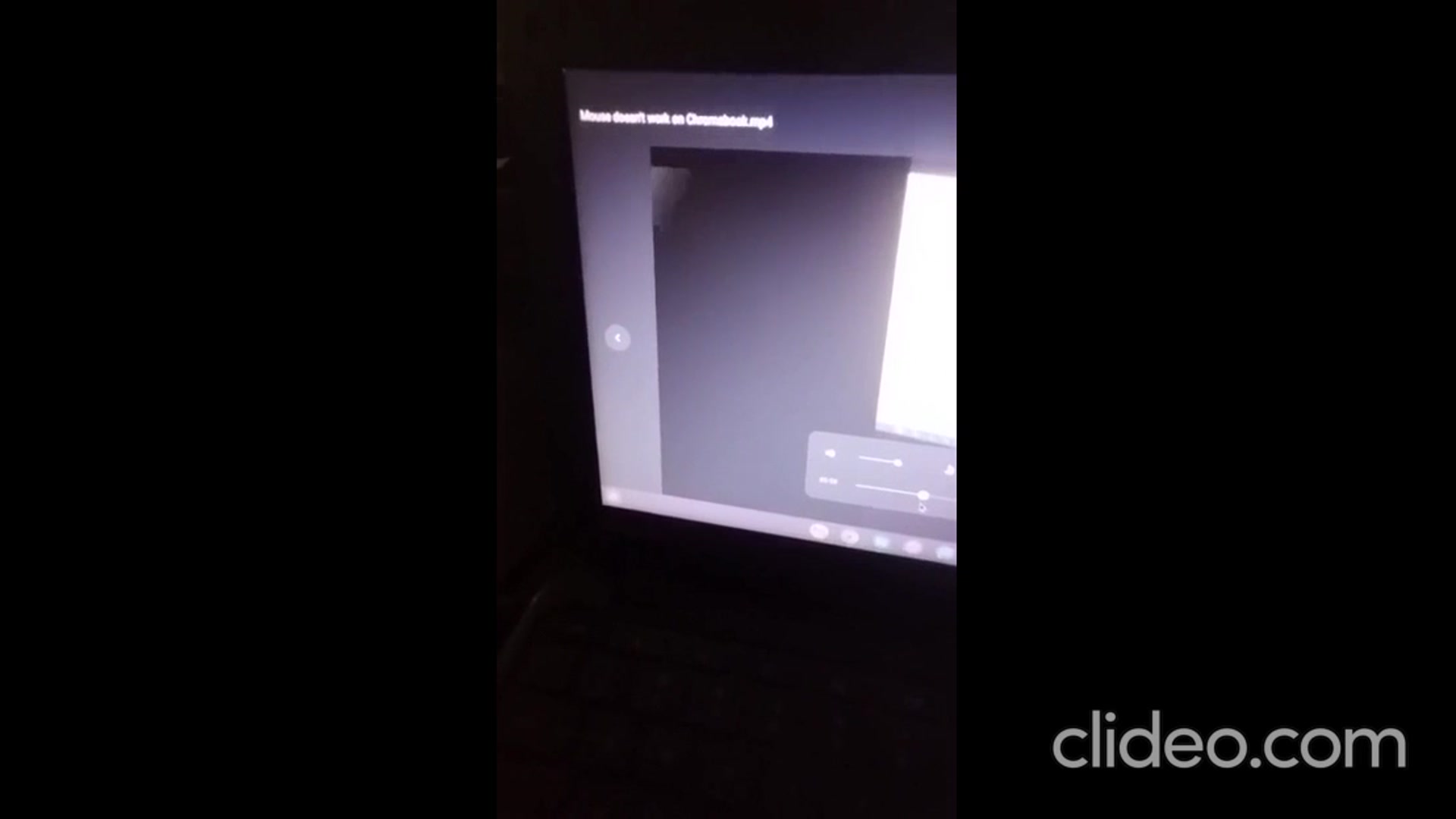 Video thumbnail for Videos downloaded from Clideo can't freeze when played