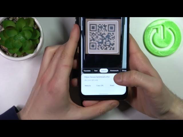 Video thumbnail for How to Scan QR Codes in TCL 30 SE – QR Scanner