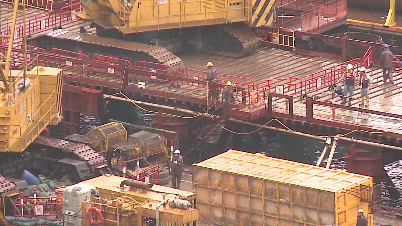 Video thumbnail for China: Legislation on comprehensive smoking ban on construction sites takes effect in Hong Kong.