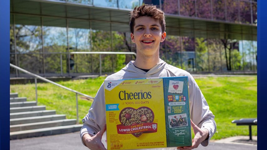 Video thumbnail for Jersey Proud: Hillsdale ShopRite assistant earns spot on limited-edition Cheerios box 