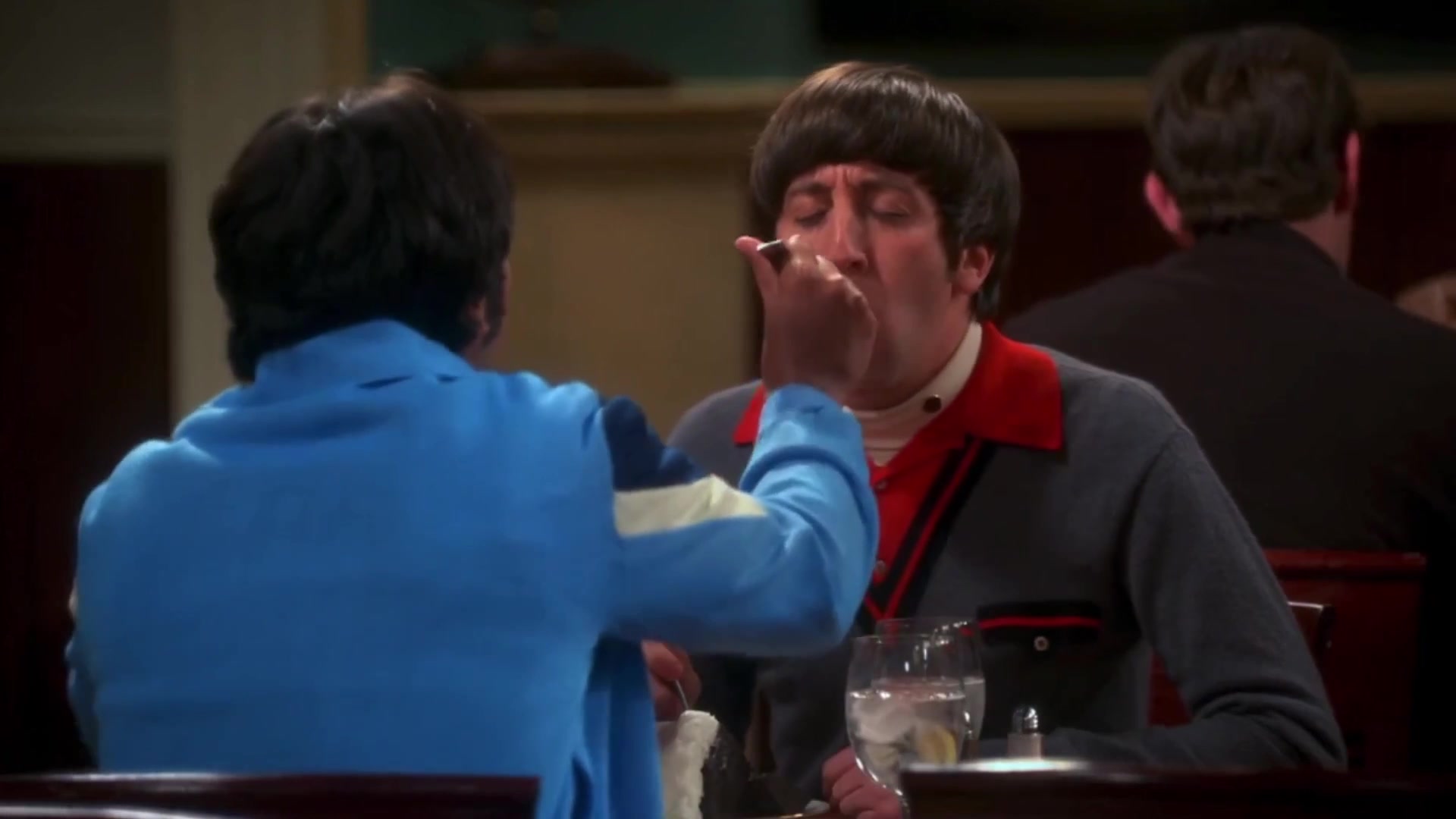 'Video thumbnail for The Real Reason Mrs. Wolowitz From The Big Bang Theory Never Showed Her Face'