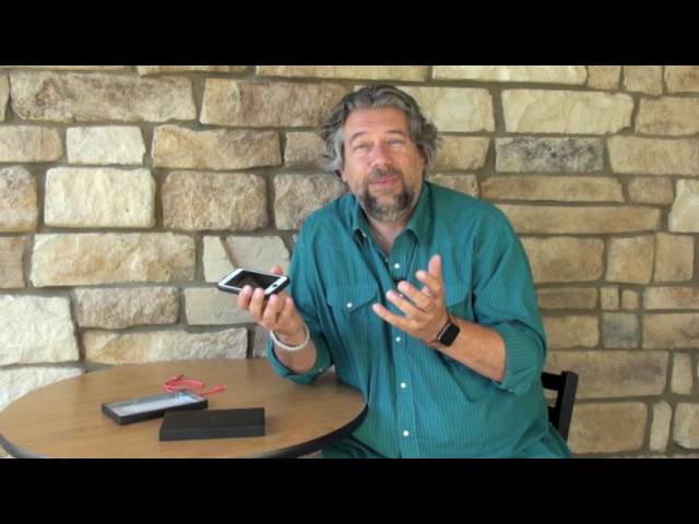 Video thumbnail for ChargeTech ThinCharge iPhone 6 6s Battery Case Review