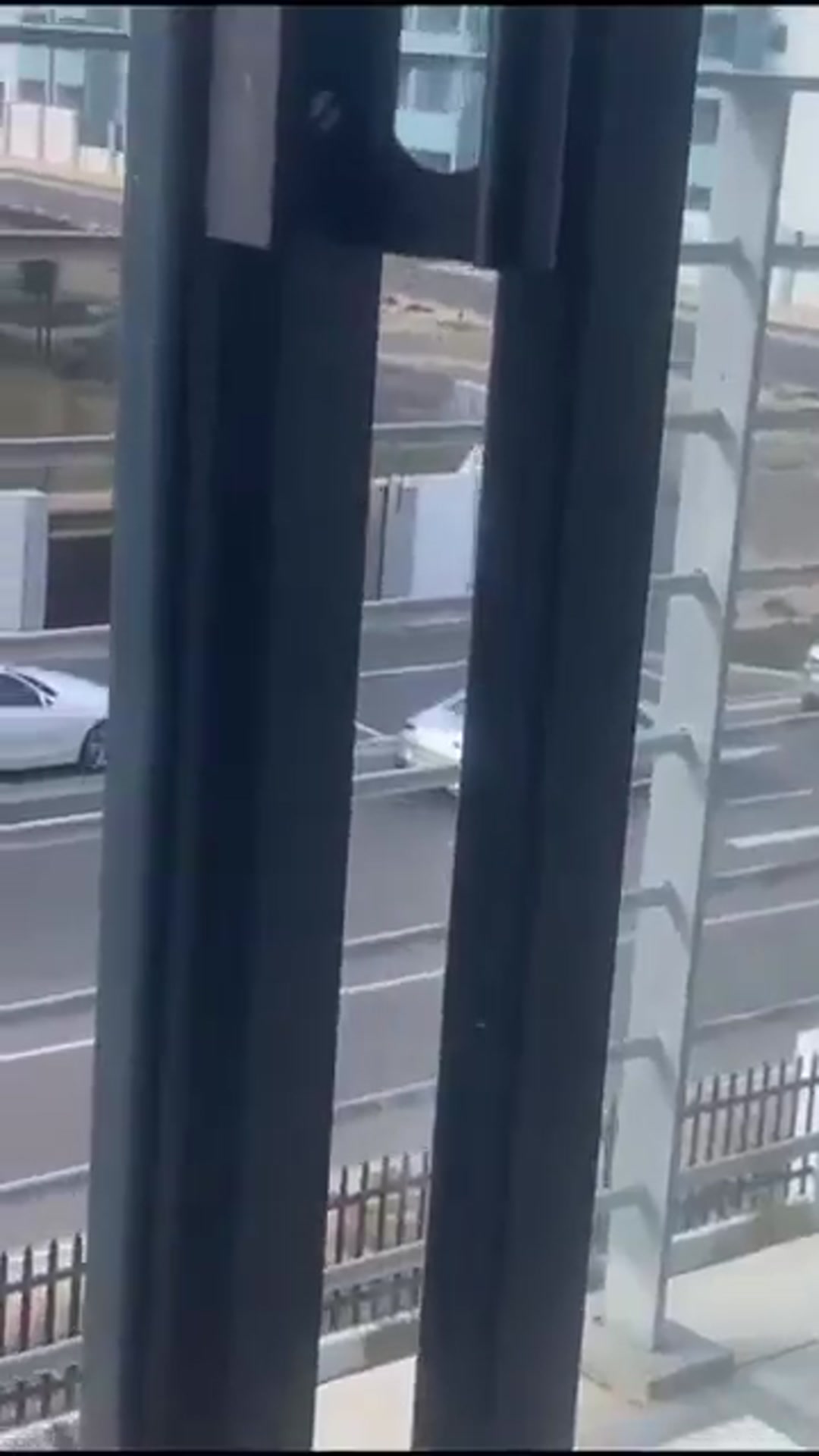 Video thumbnail for Gunshots Erupt Near Morningfield Spar in Cape Town’s Parkland Area