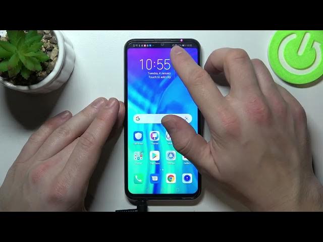 Video thumbnail for How to Connect Headphones to HONOR 20E – Plug-In Headphones