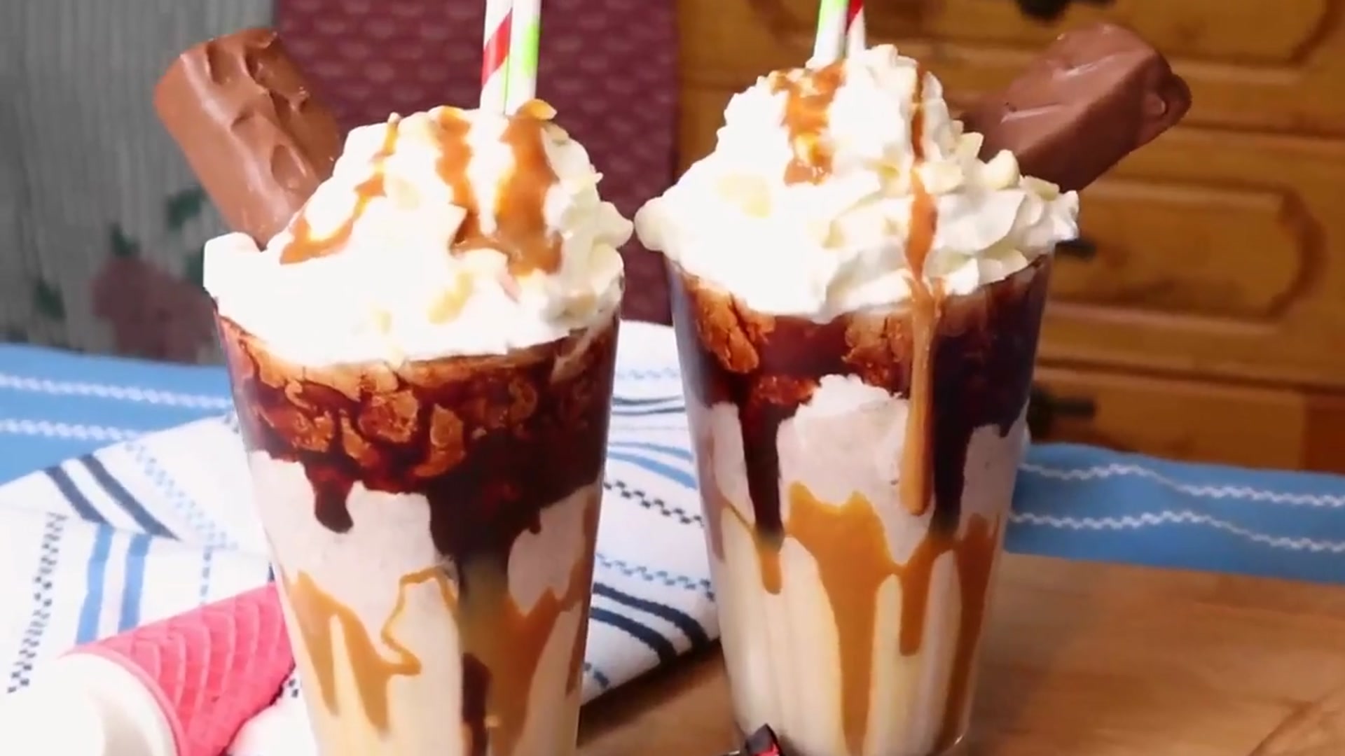 Video thumbnail for Yummy Milkshake Recipe