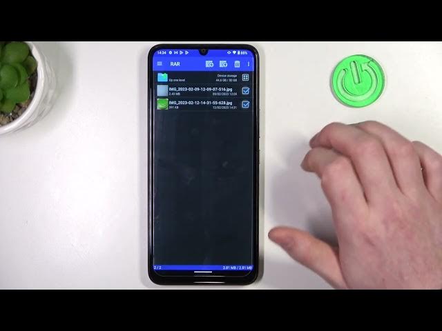 Video thumbnail for How To Pack Files In Rar & Zip Archives On Nokia C31