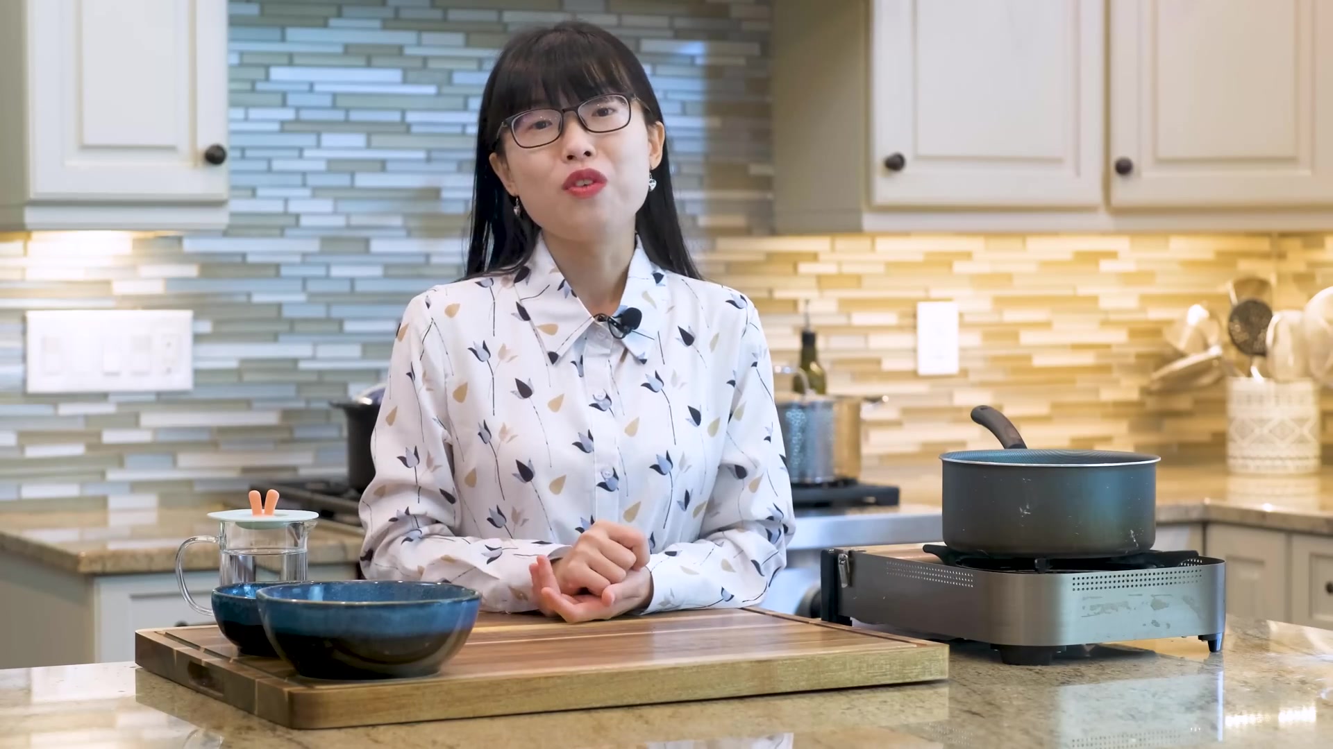 Video thumbnail for 24.You Won't Believe Making Rice Noodles is This Simple (1080p 30fps)