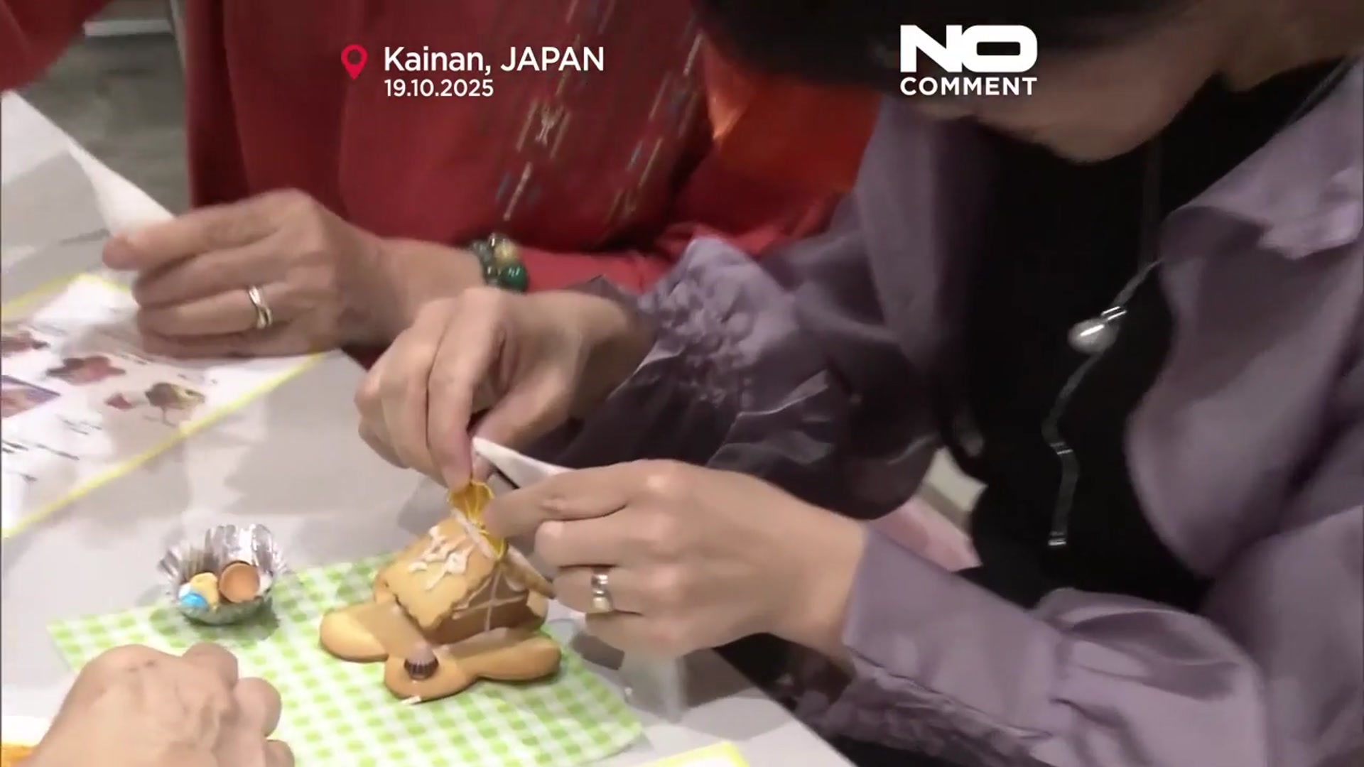 'Video thumbnail for Kainan City sets world record for mass gingerbread house decorating'