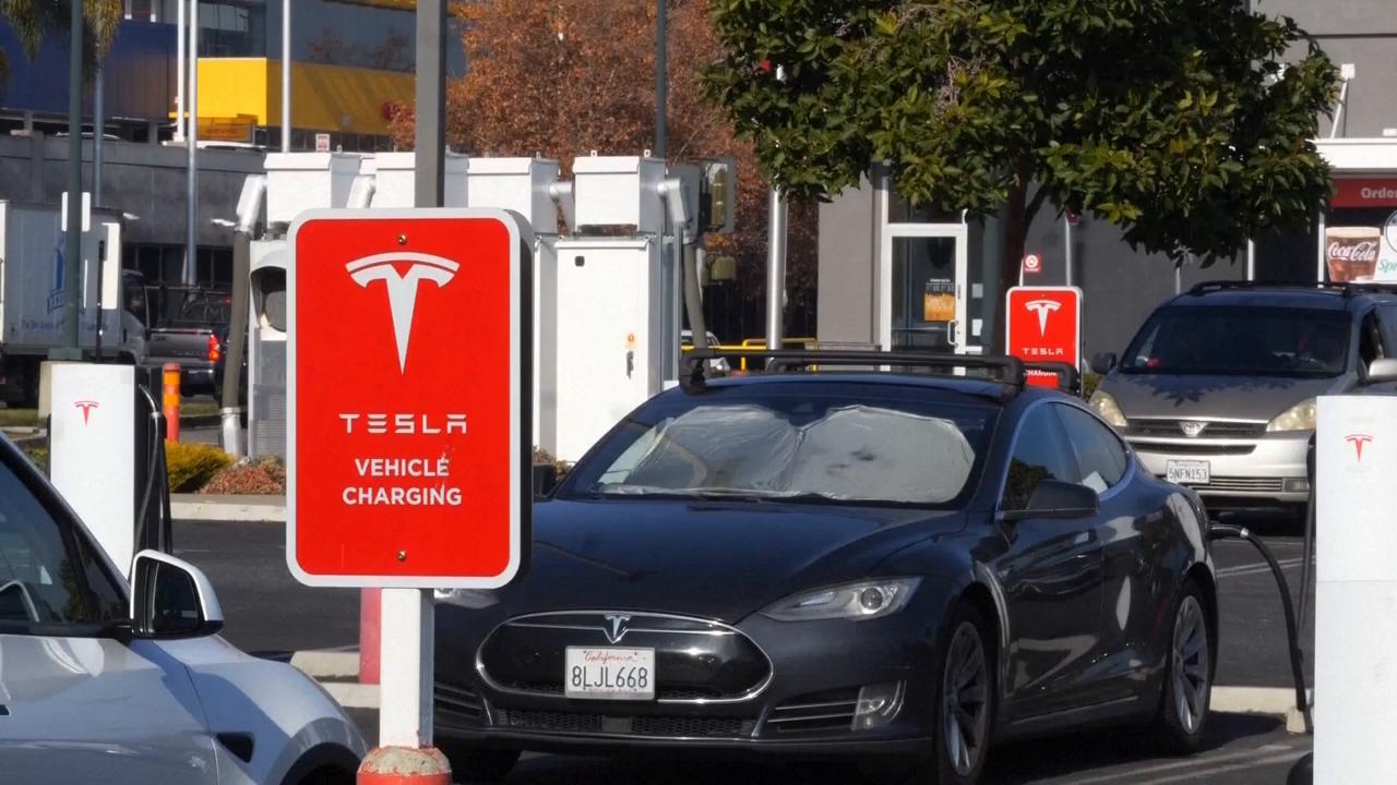 Video thumbnail for US: Tesla launches Cybercab robotaxi in Texas.